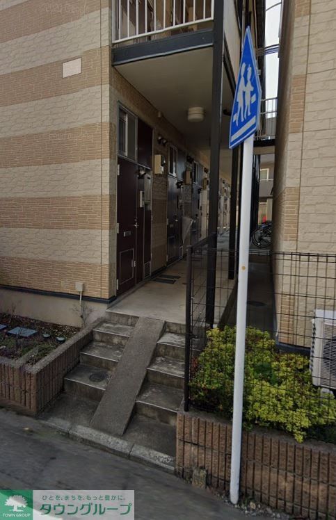 エントランス　エントランス