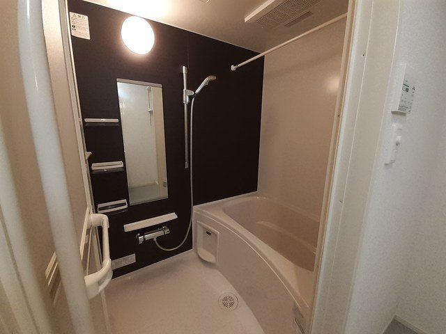 バス・シャワールーム　日々の暮らしに欠かせないお風呂です