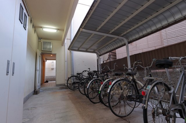 その他共有部分　棟内駐輪場