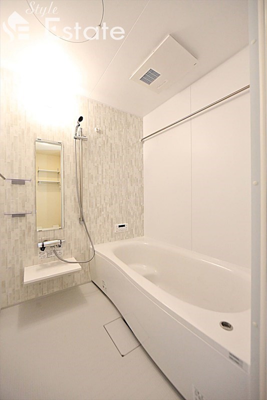 バス・シャワールーム　風呂