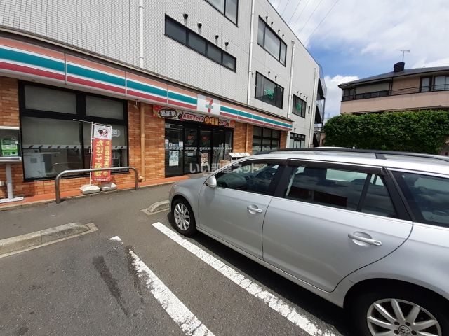 コンビニ　セブンイレブン千葉都賀2丁目店（コンビニ）まで376m