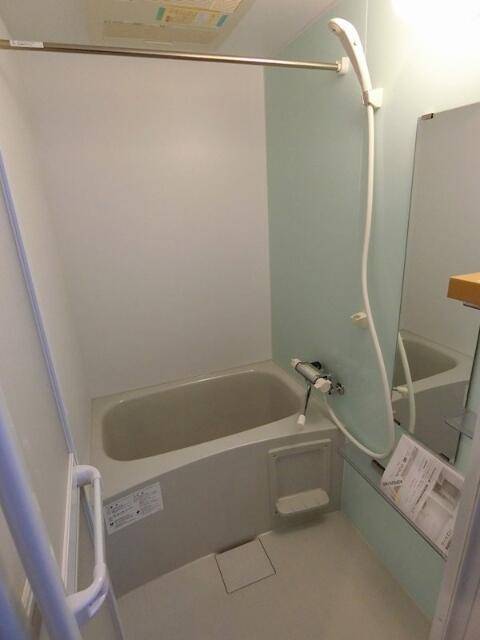 バス・シャワールーム　追い炊き機能有ります