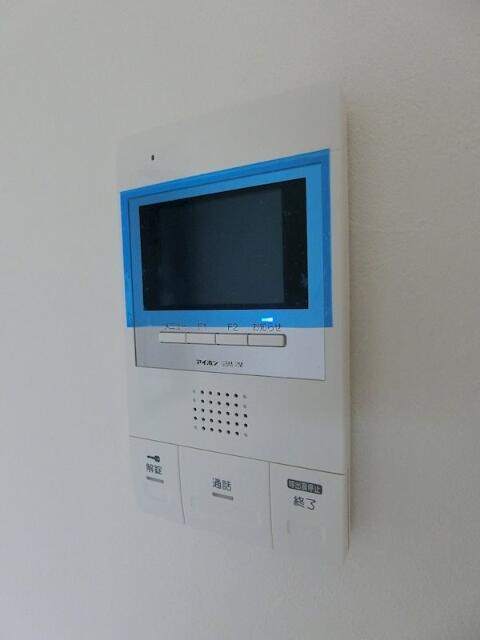 セキュリティ　モニタ付きインターホンです