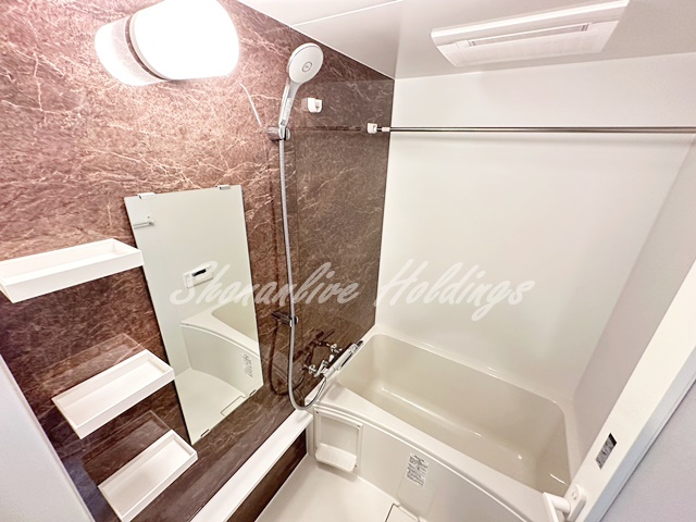 バス・シャワールーム