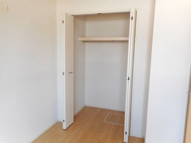 収納　※別号室の写真です。