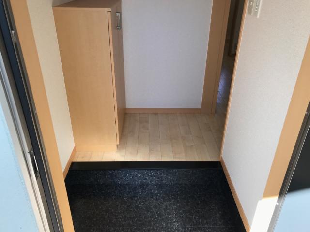 玄関　玄関（イメージ）