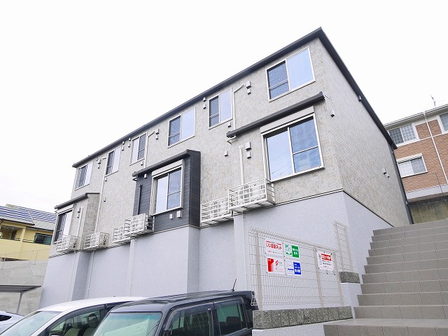 建物外観　落ち着いた雰囲気の外観です