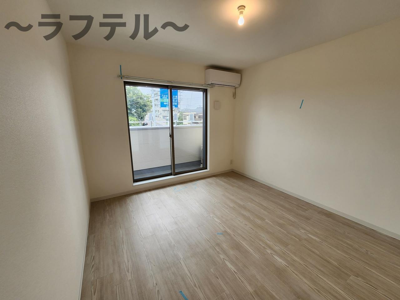 居室・リビング　同メーカー施工　別部屋イメージ写真