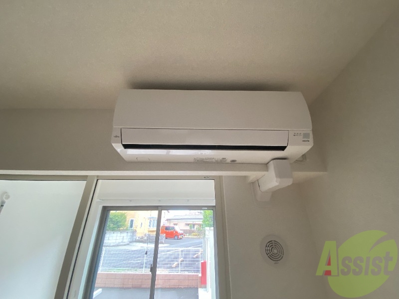 その他設備　エアコンが設置されているので快適に過ごせそうです。