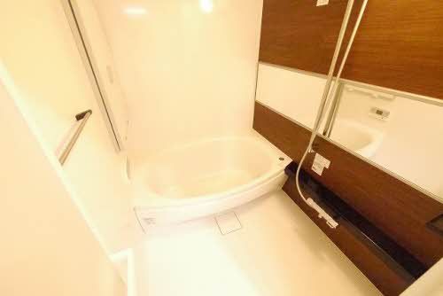 バス・シャワールーム　浴室