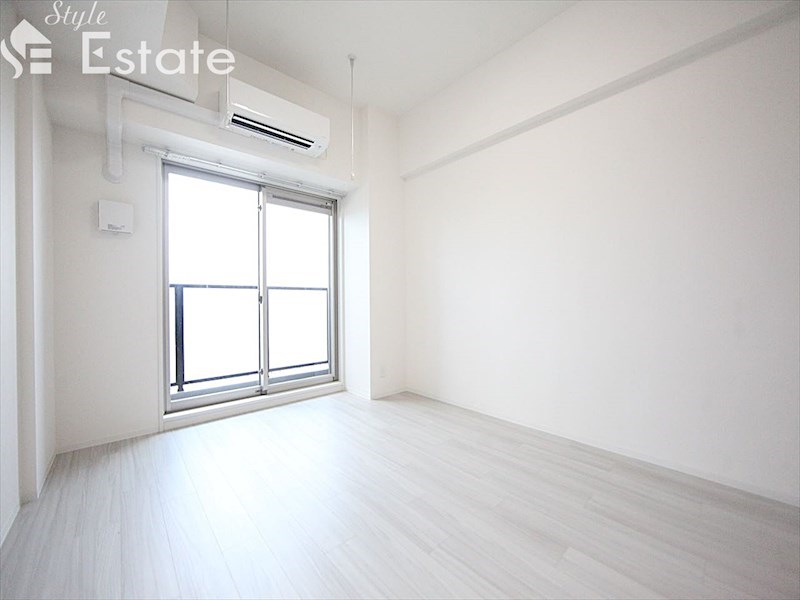 居室・リビング　内装