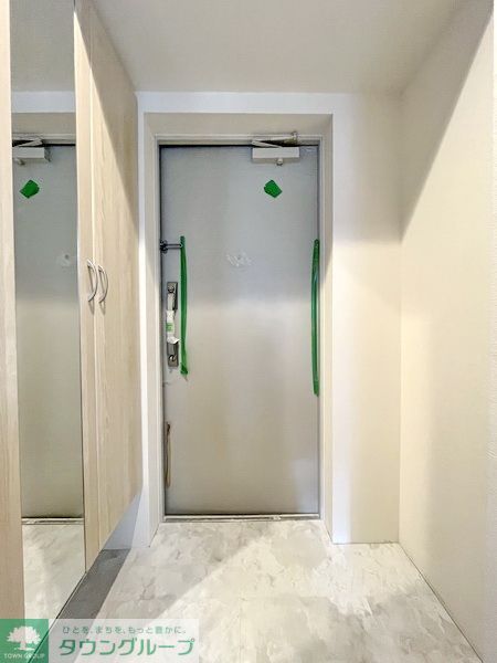 玄関　★お部屋探しは株式会社タウンハウジング東京まで★