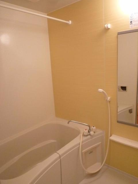 バス・シャワールーム　浴室