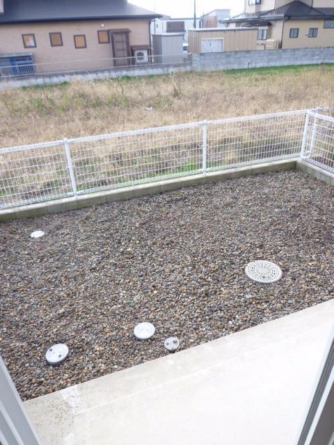 バルコニー　テラス