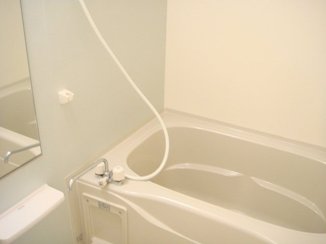 バス・シャワールーム　日々の疲れを癒すお風呂付です