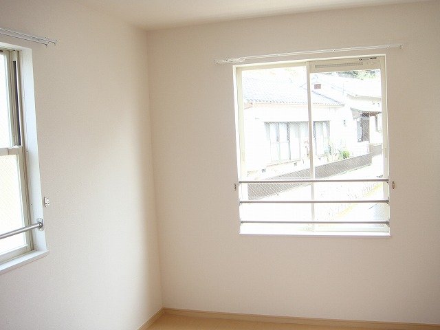 その他部屋・スペース　明るい色調の室内です