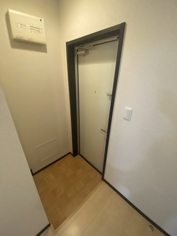 玄関　※同シリーズ参考画像