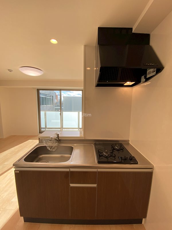 キッチン　※別のお部屋の写真です