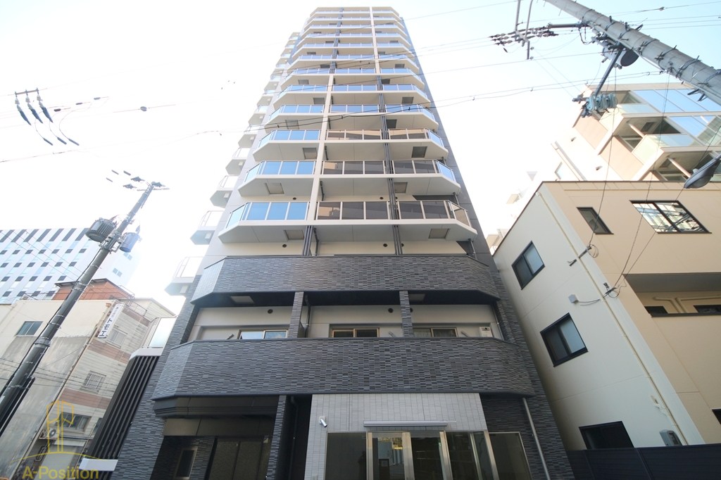 建物外観　コンフォリア・リヴ新梅田