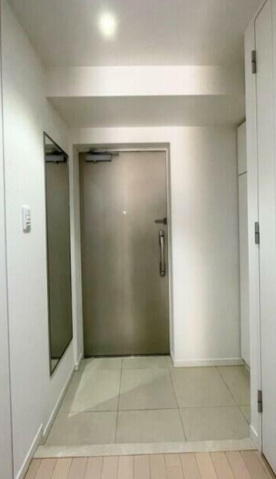 玄関　※別部屋参照