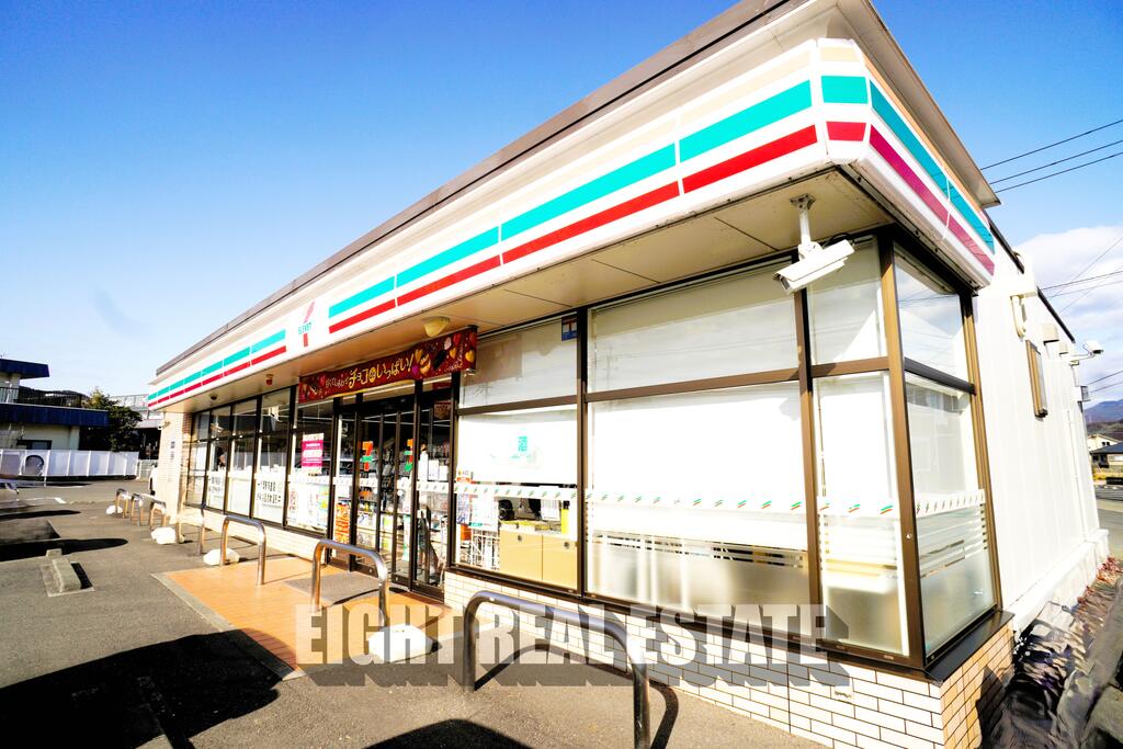 コンビニ　セブンイレブン日南星倉6丁目店（コンビニ）まで888m