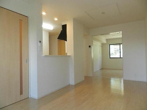 居室・リビング　リビング