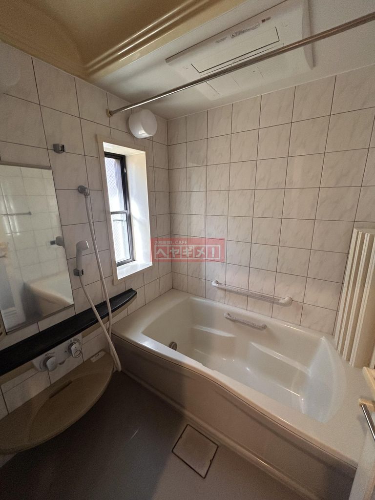 バス・シャワールーム　バルコニー