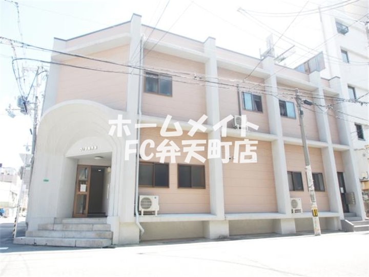 建物外観　外観は落ち着いています