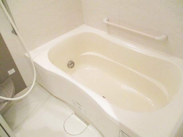 バス・シャワールーム　追焚付広いバスタブになります☆★