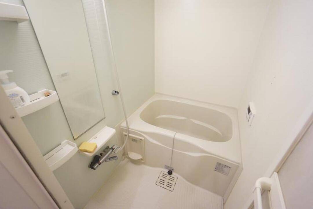 バス・シャワールーム　浴室