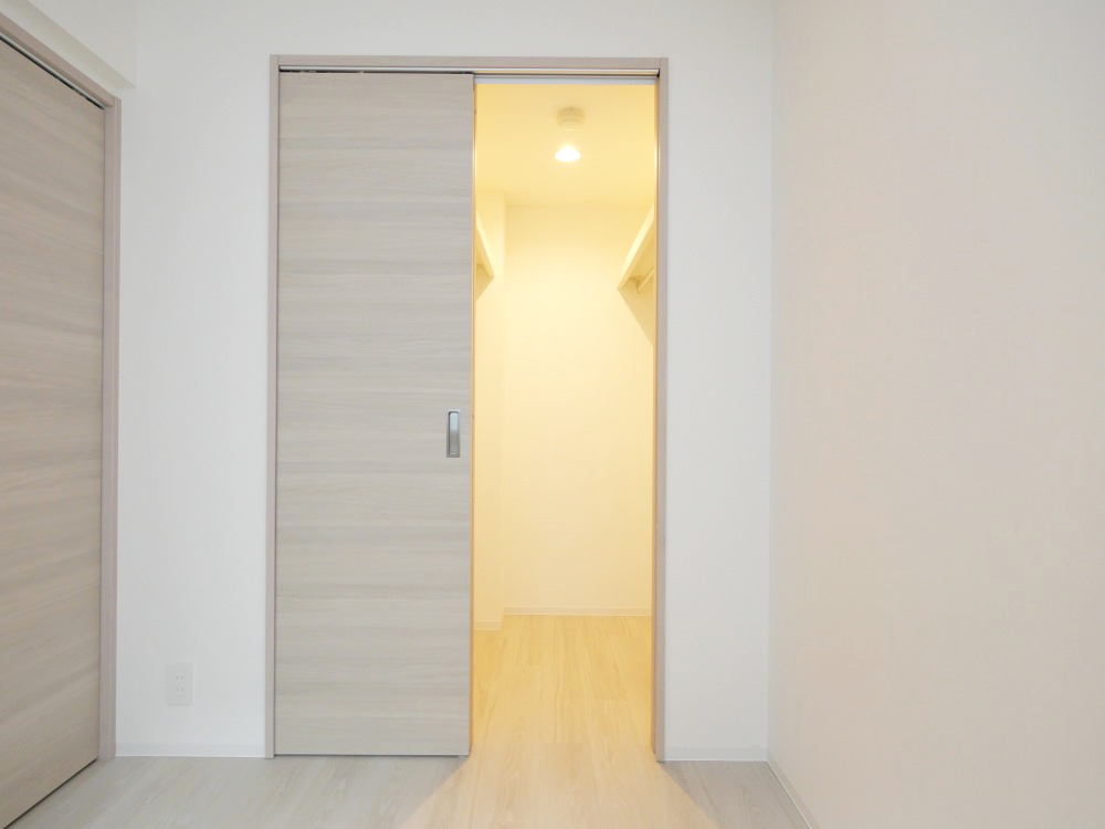 収納　収納力のあるウォークインクローゼットです！