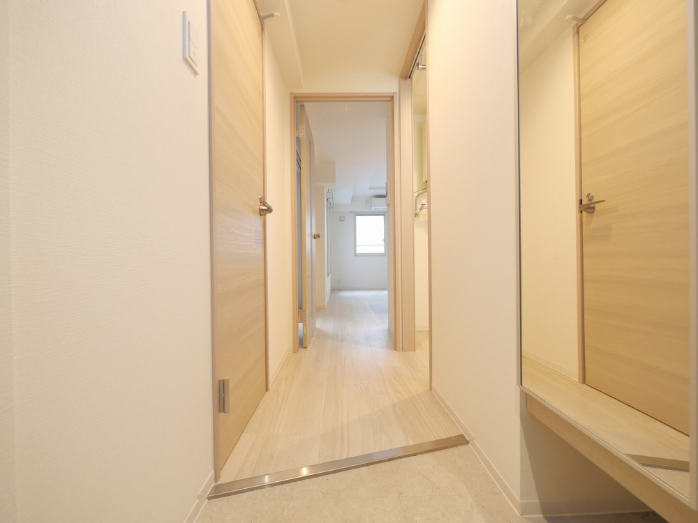 玄関　広々とした玄関です！