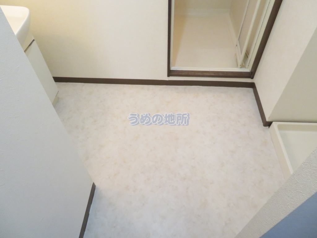 洗面設備　IMG_3030ロゴ圧縮済