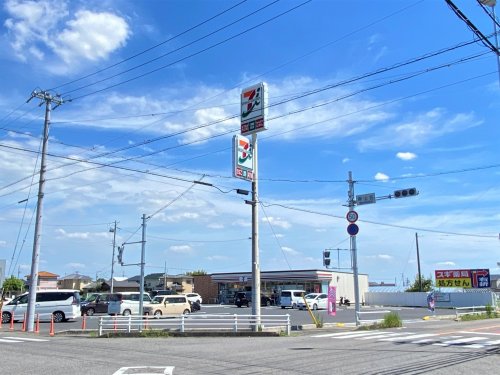 コンビニ　セブンイレブン扶桑南山名店（コンビニ）まで335m
