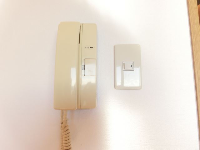 セキュリティ　インターホンあります