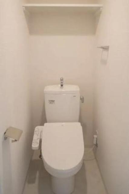 トイレ　参考写真です。