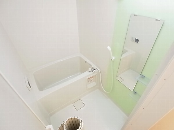 バス・シャワールーム　別部屋参考写真