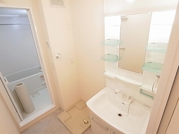 洗面設備　別部屋参考写真