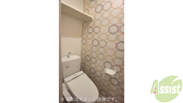 トイレ　ウォシュレットもついてますね※写真はイメージです