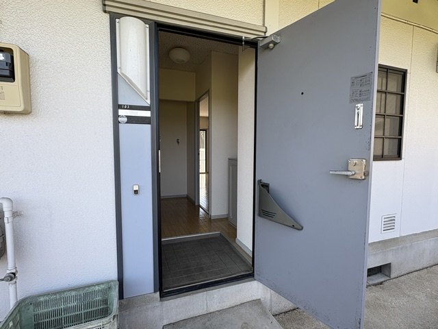 サンハイムの玄関写真