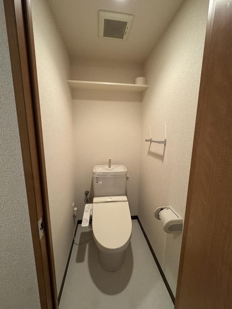 トイレ　※別室参考写真♪