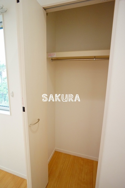 収納　お荷物の多い方でも安心のクローゼット付き♪