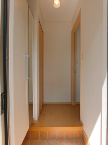 玄関　イメージ105号室の写真