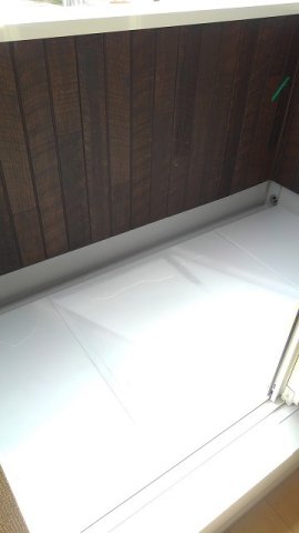 バルコニー　外からの目が気にならないバルコニーで洗濯物が干せます