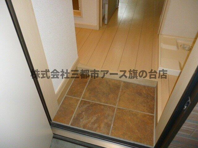 玄関　グレイスコート３番館