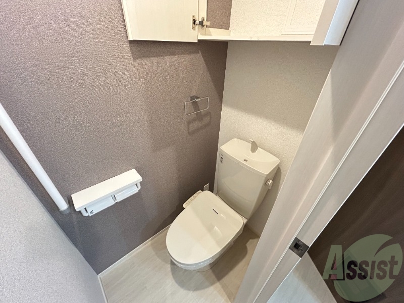 トイレ　トイレはウォシュレット付きです。シャワートイレは嬉しいですね