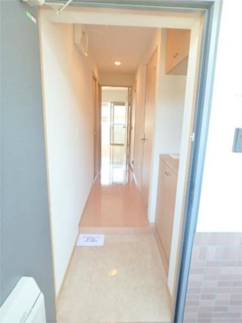 玄関　別タイプの参考写真