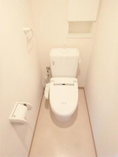 トイレ　別タイプの参考写真
