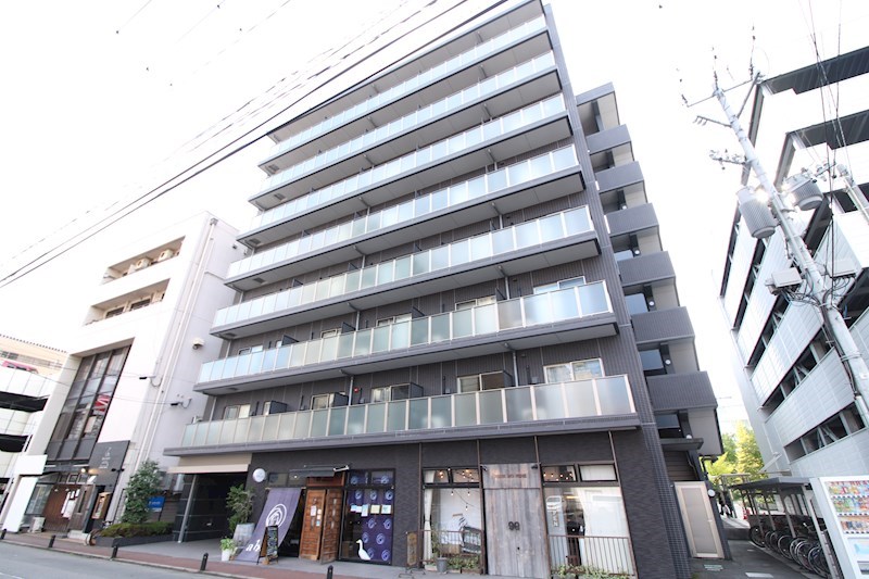 建物外観　新潟駅徒歩8分のオートロック付きマンション