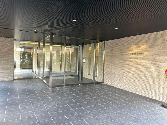 エントランス　共用部分も大変綺麗★